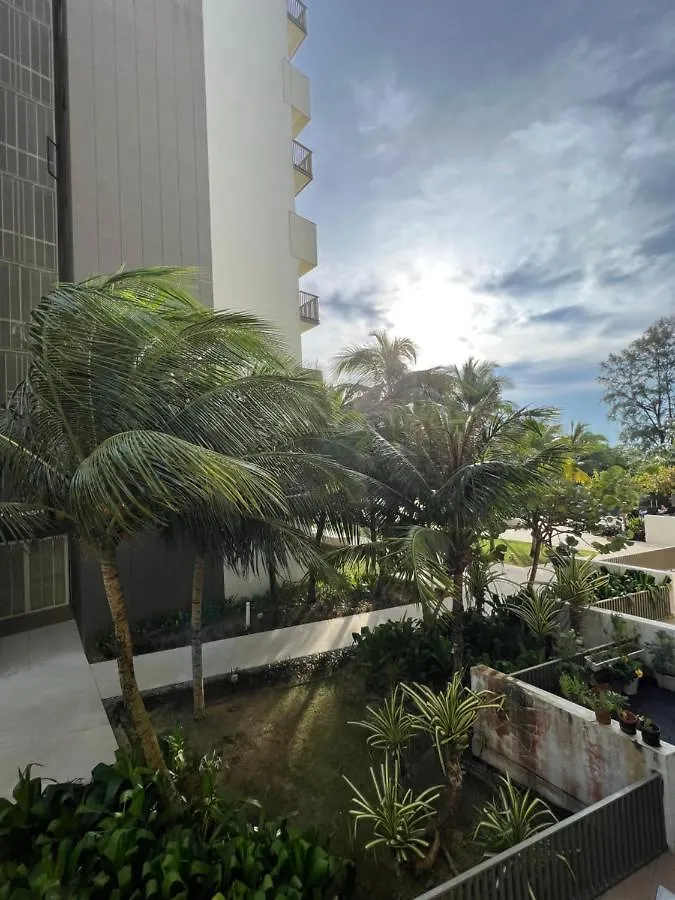 Apartment By The Sea Beachfront Designer Suites Penang - Managed By Art Of Tree Batu Ferringhi