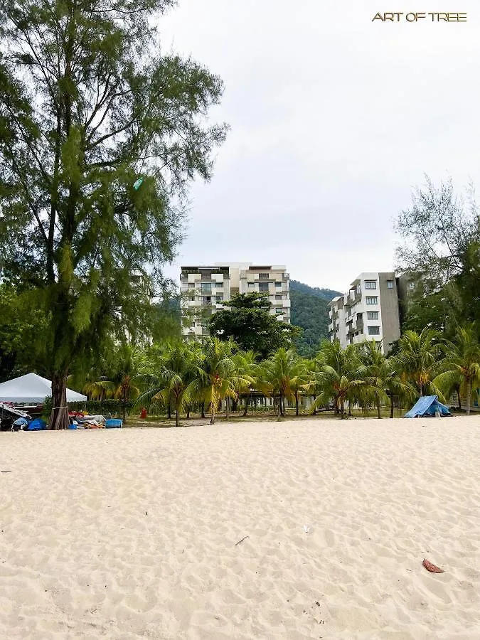 By The Sea Beachfront Designer Suites Penang - Managed By Art Of Tree Batu Ferringhi